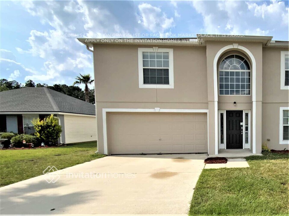 1466 Seawolf Trail N in Jacksonville, FL - Building Photo