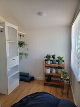 923 Las Juntas St, Unit 1 in Martinez, CA - Foto de edificio - Building Photo
