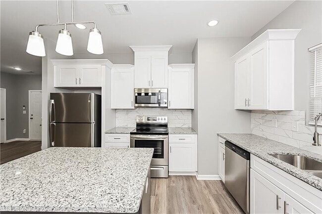 251 Addy Ln in Stockbridge, GA - Building Photo - Building Photo