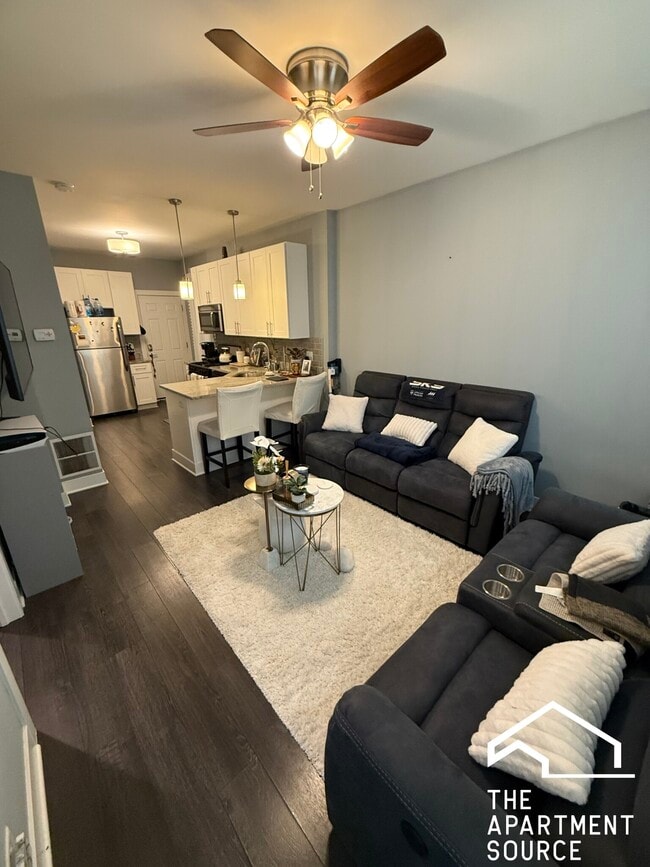 1433 N Cleaver St, Unit 1