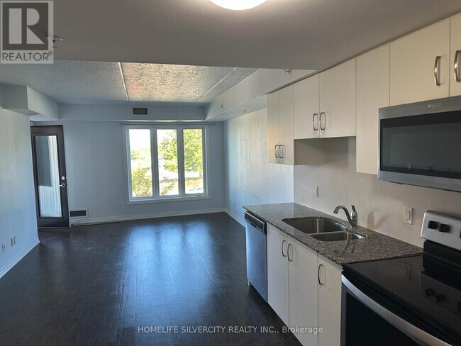 104 Summit Ridge Dr in Guelph, ON - Building Photo - Building Photo