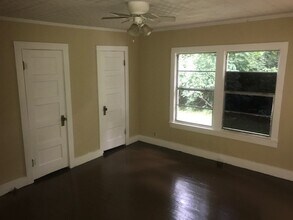 304 Morris Ave in Omaha, TX - Building Photo - Building Photo