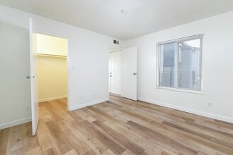 Castleview Apartments (No Availability) in Atwater, CA - Building Photo - Building Photo