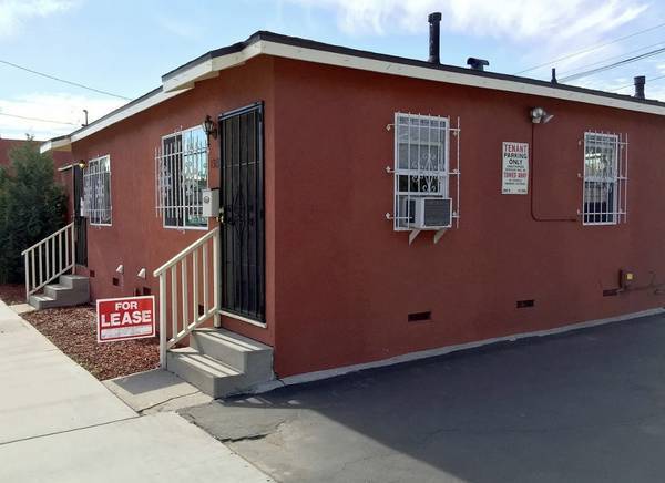 1313 Termino Ave in Long Beach, CA - Building Photo