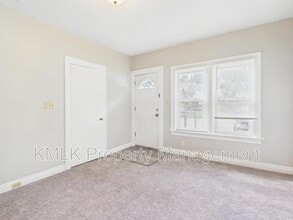 535 Gage St in Akron, OH - Foto de edificio - Building Photo