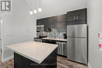 276 King Edward Ave in Toronto, ON - Building Photo - Building Photo