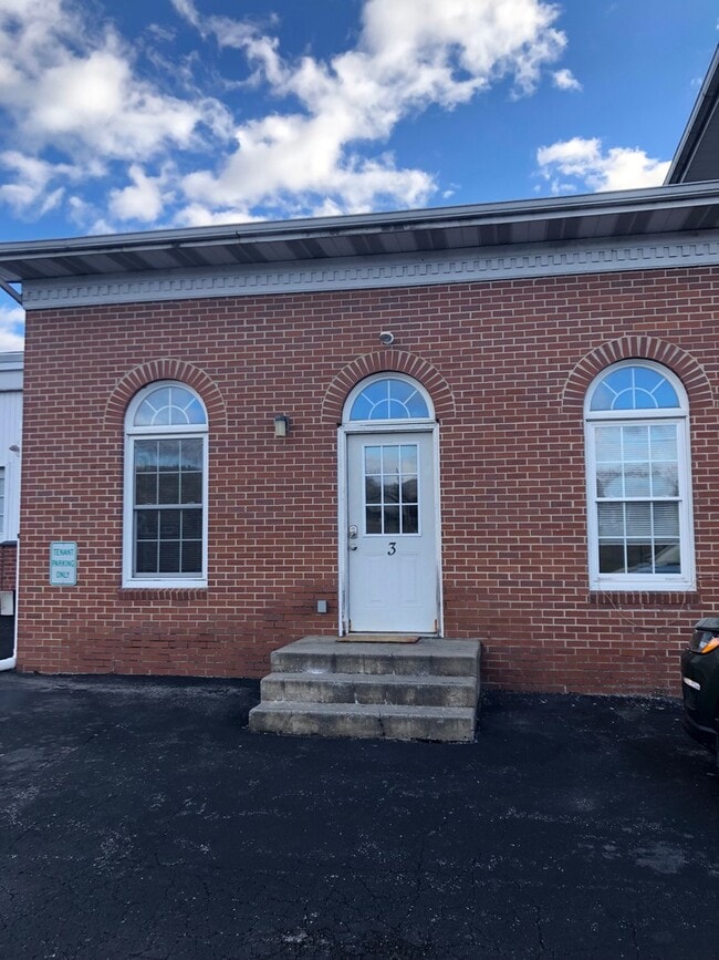 44 Vesper St in Beech Creek, PA - Building Photo - Building Photo