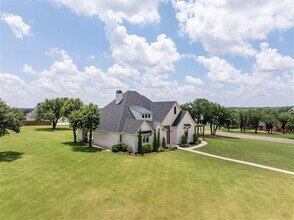 4716 Moulin Rd in Edmond, OK - Building Photo - Building Photo