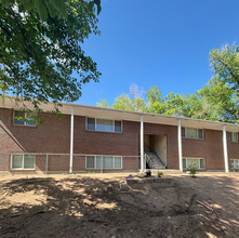 2919 Sage St in Colorado Springs, CO - Building Photo - Building Photo