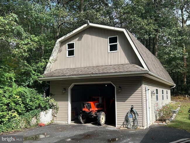 1039 Elwood St in Narvon, PA - Building Photo - Building Photo