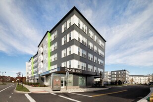 The Mastlight in South Weymouth, MA - Building Photo