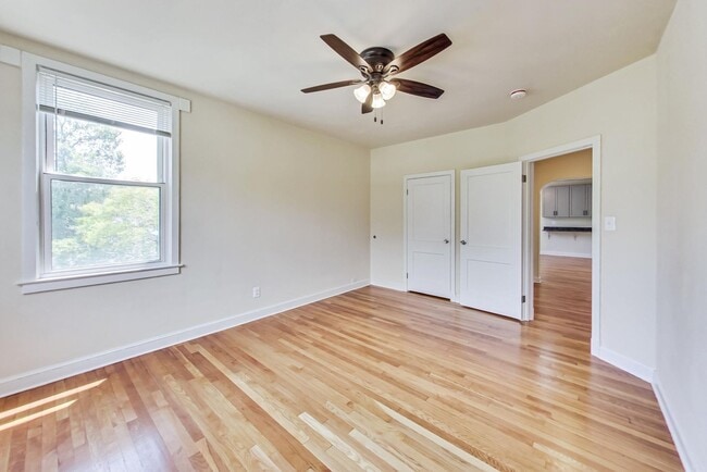 property at 202 Maryland Park Dr