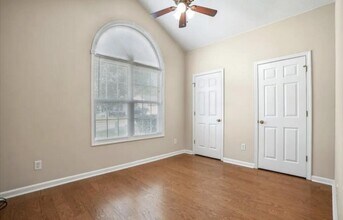 323 Beryl Dr in Aiken, SC - Building Photo - Building Photo