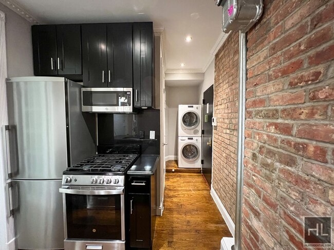property at 314 E 106th St
