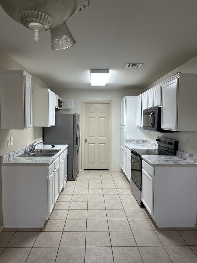 property at 1205 Lockheed St