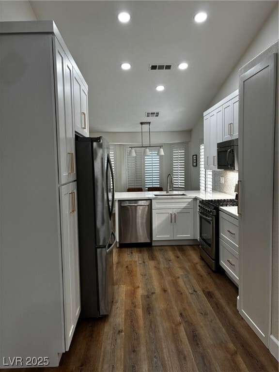 1705 Eagle Peak Way in Las Vegas, NV - Building Photo - Building Photo