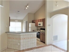 7964 Oakstone Ct in Orlando, FL - Foto de edificio - Building Photo