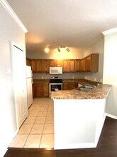 6129 Metrowest Blvd in Orlando, FL - Building Photo - Building Photo