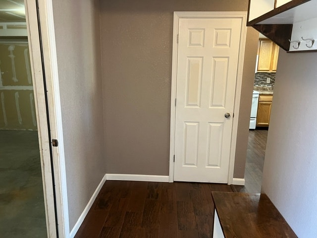 6956 Umpqua River Rd in Casper, WY - Building Photo - Building Photo