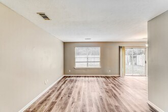 19402 Garden Pool Ln in Tomball, TX - Building Photo - Building Photo