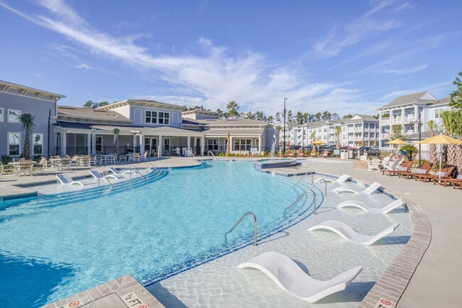 The Hudson at Cane Bay in Summerville, SC - Foto de edificio - Building Photo