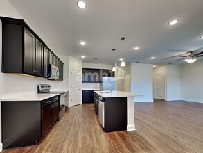 2943 Rolling Acres Rd in Green Cove Springs, FL - Building Photo - Building Photo