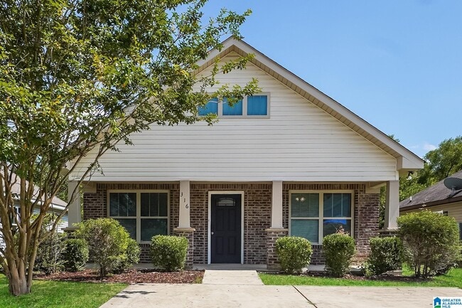 property at 316 Creek Run Cir