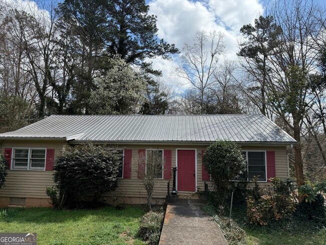 property at 207 Gran Ellen Dr