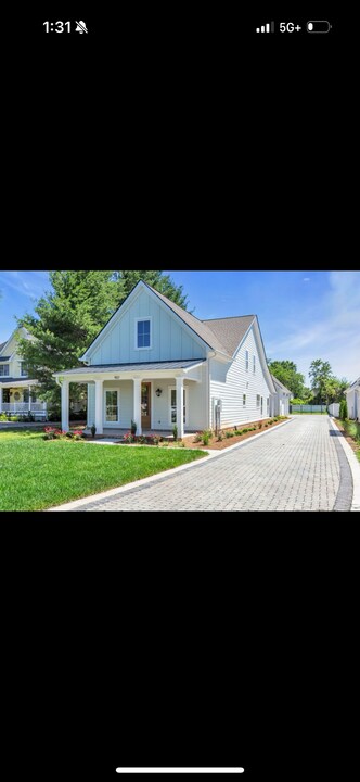 907 Haynes Dr in Murfreesboro, TN - Foto de edificio