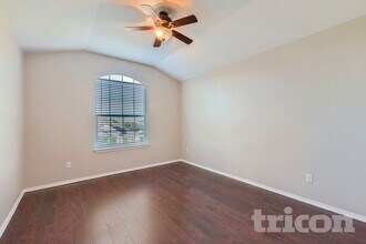 257 Verano Dr in Kyle, TX - Building Photo - Building Photo