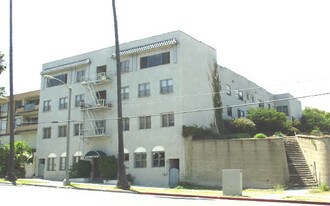 Pacific Arms in San Pedro, CA - Building Photo