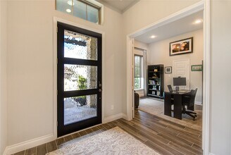 1930 Creekwood Cv in Missouri City, TX - Building Photo - Building Photo