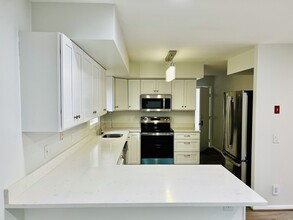 8 Dunning Ave in Framingham, MA - Building Photo - Building Photo