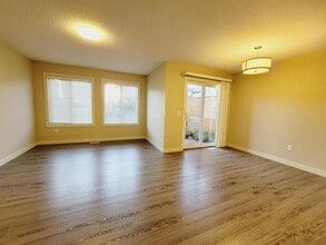 1724-1167 167 St SW in Edmonton, AB - Building Photo - Building Photo
