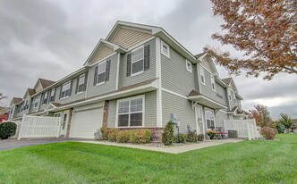 3582 White Pine Way in Stillwater, MN - Building Photo