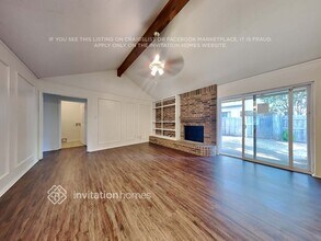 820 Judith St in Burleson, TX - Foto de edificio - Building Photo