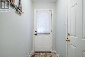 861-861 Wentworth St in Peterborough, ON - Building Photo - Building Photo