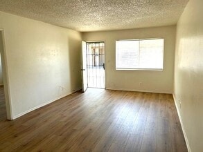 240 S Juanita St in Hemet, CA - Building Photo - Building Photo