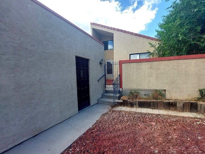381 1/2 Ridge View Dr in Grand Junction, CO - Building Photo