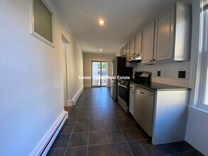2 Greenwood Ter, Unit 1 in Somerville, MA - Building Photo - Building Photo