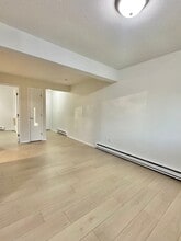 492 East St in Plainville, CT - Building Photo - Building Photo