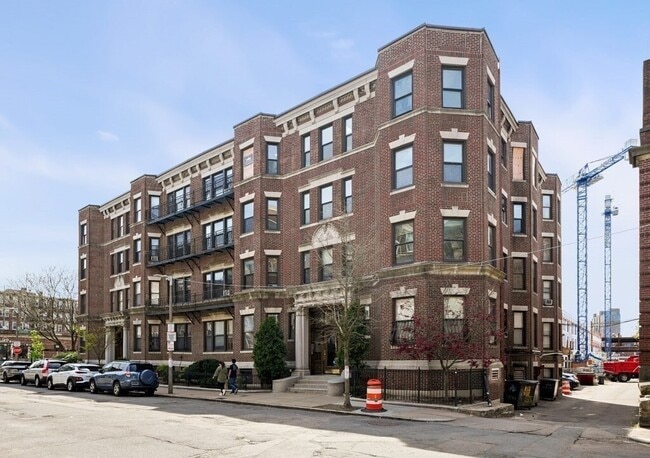 115 Jersey St, Unit 2