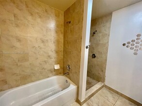 57 SE 3rd Ave in Hallandale Beach, FL - Building Photo - Building Photo