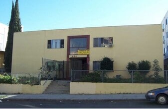 830 S. Grandview in Los Angeles, CA - Foto de edificio - Interior Photo