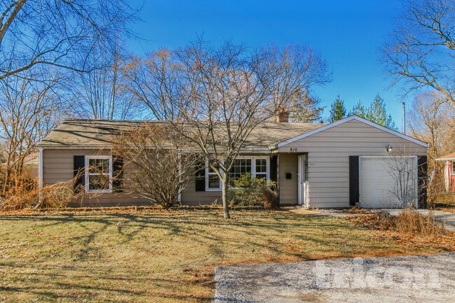 property at 910 S Naperville Rd