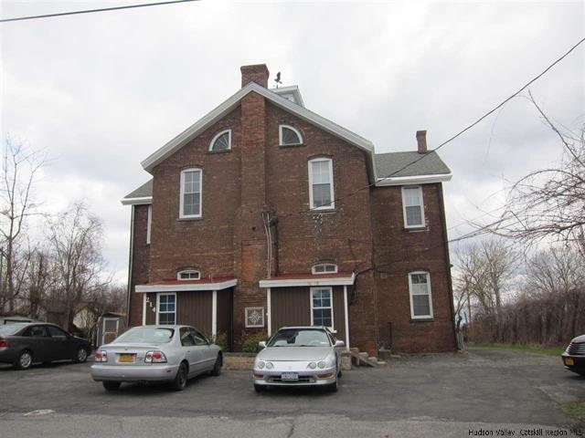 219 Newkirk Street in Kingston, NY - Building Photo - Building Photo