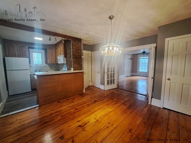 44 Princeton St, Unit 1