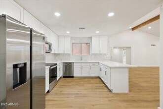 26034 S Glenburn Dr in Sun Lakes, AZ - Building Photo - Building Photo
