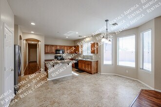 6974 S Scott Dr in Chandler, AZ - Building Photo - Building Photo