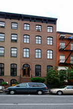 434 W 20th St in New York, NY - Building Photo - Building Photo